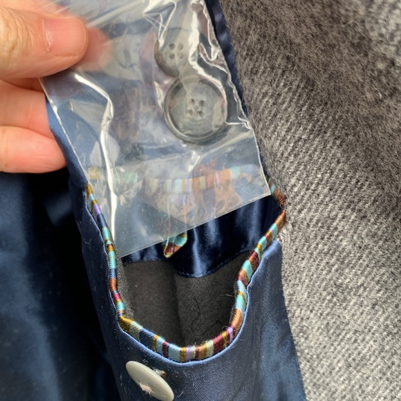 J Crew medium grey wool coat! Near new cond! - Picture 4 of 5